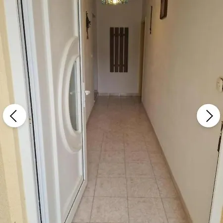Jacuzzi Apartman Pepi Medulin Exterior photo